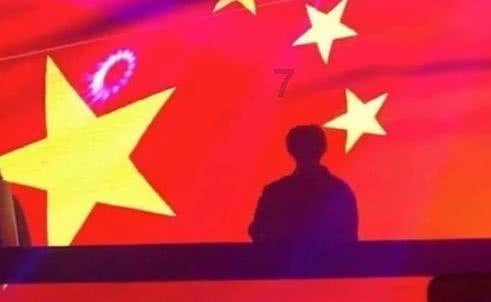 有没有改大灯的，想改个LED大灯大约多少钱游戏画面